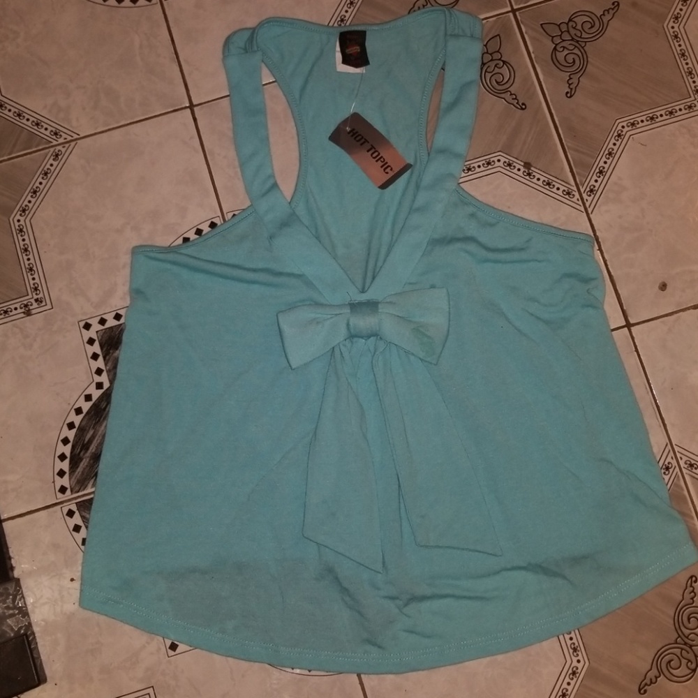 Sweet Love Bowtie Crop V-Neck Tank NEW Sz M
